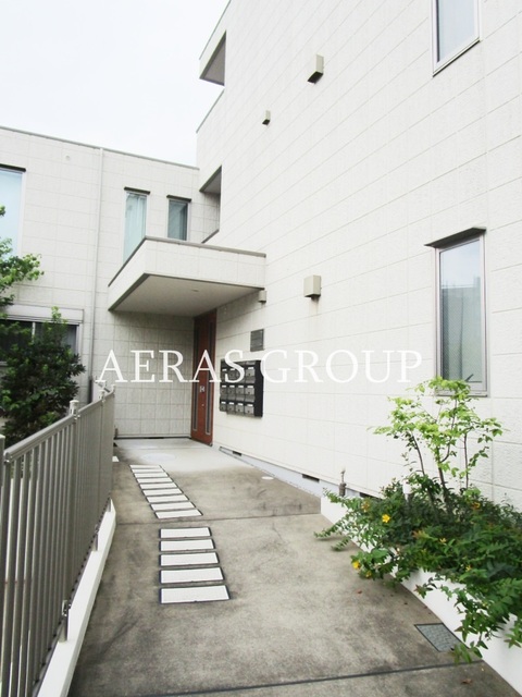 エントランス　共有部分です。