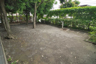 公園　成城一丁目小緑地（公園）まで1737m