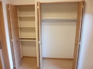 収納　（別タイプ参考写真）日神パレステージ田端　　荒川区西尾久4