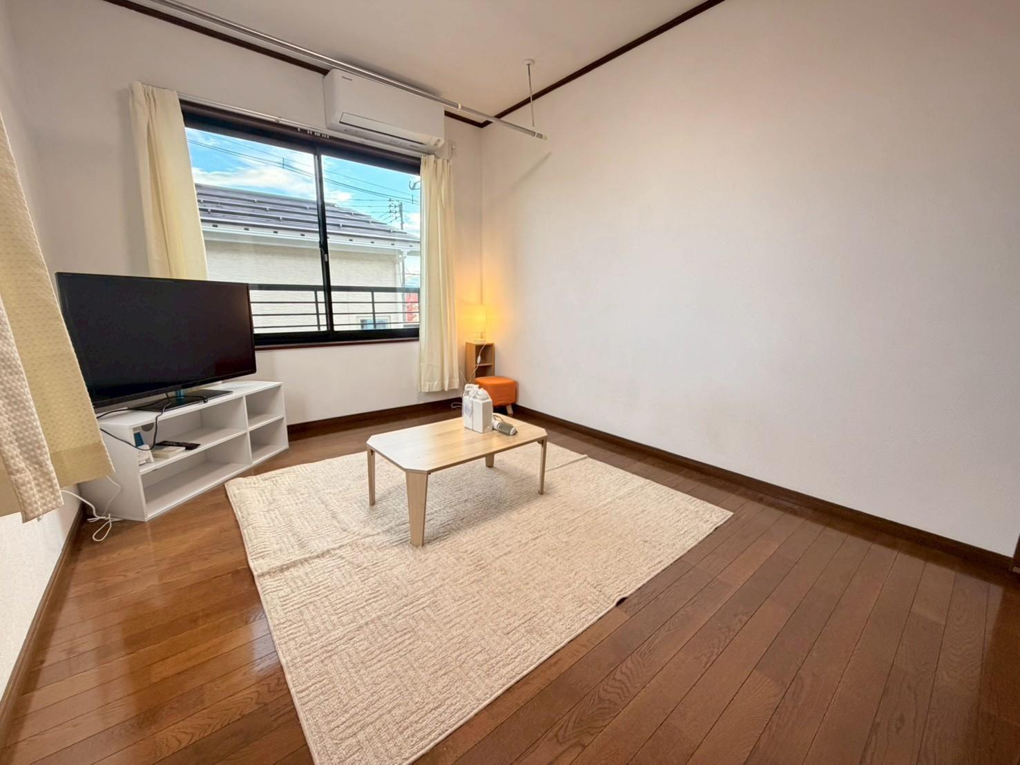 居室・リビング　※TV付きません