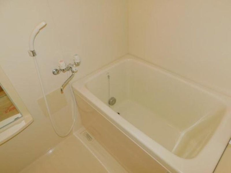 バス・シャワールーム　図面と現状に相違がある場合には現状を優先