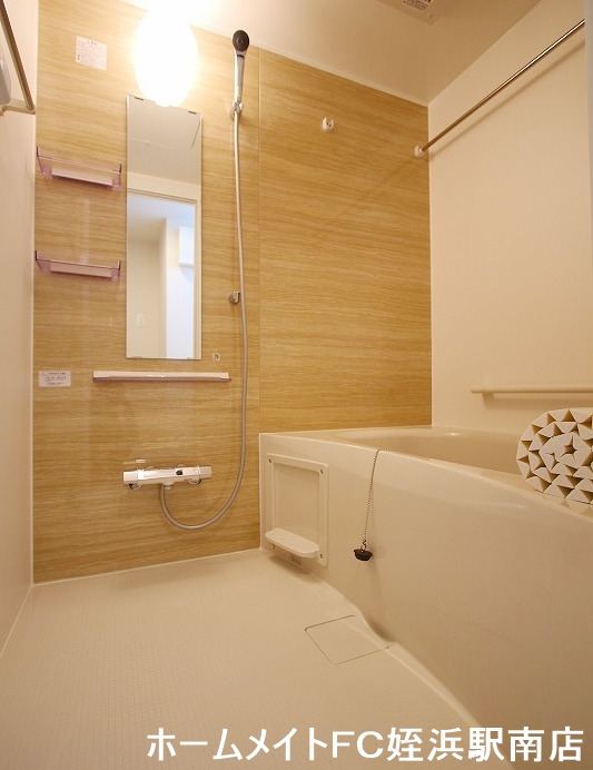 バス・シャワールーム　★お早めにお電話ください★参考写真