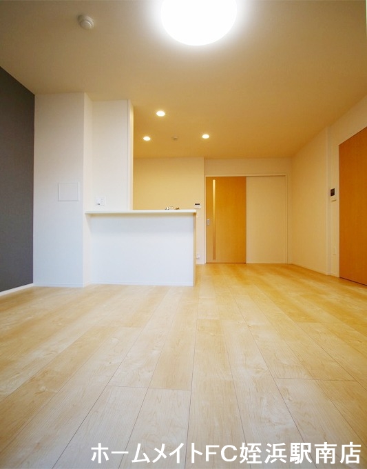 居室・リビング　★オールフローリングです♪★参考写真