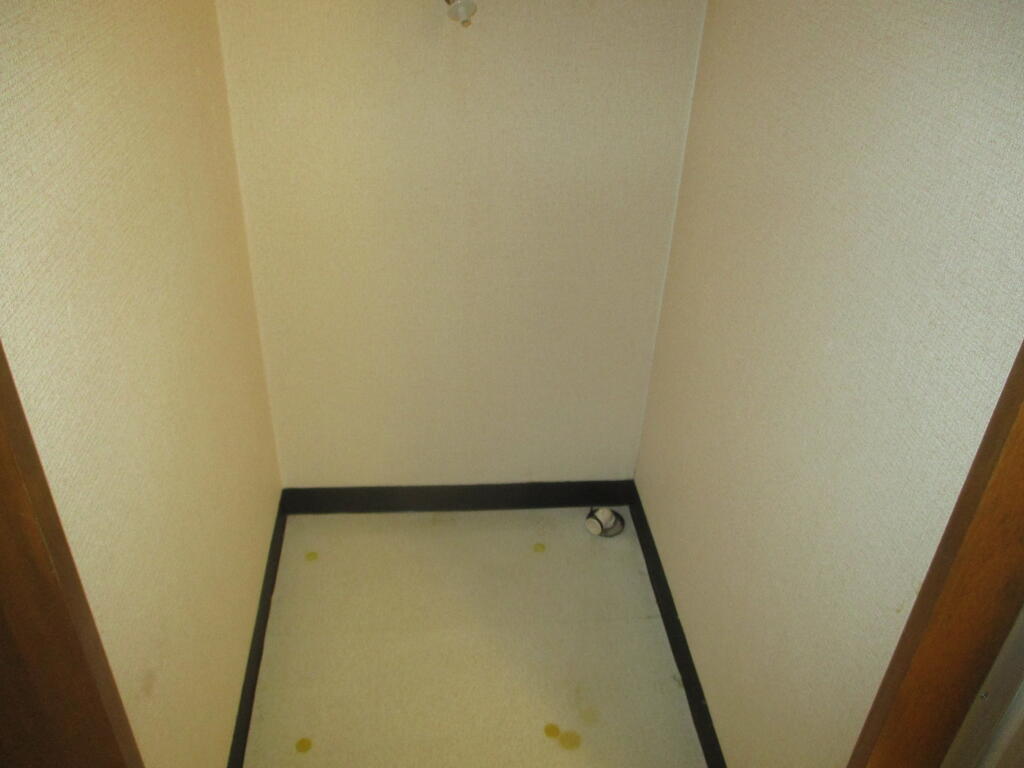 その他設備　洗濯機置き場