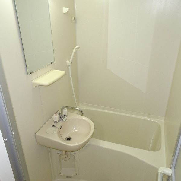 バス・シャワールーム　☆ゆったりくつろげるお風呂☆