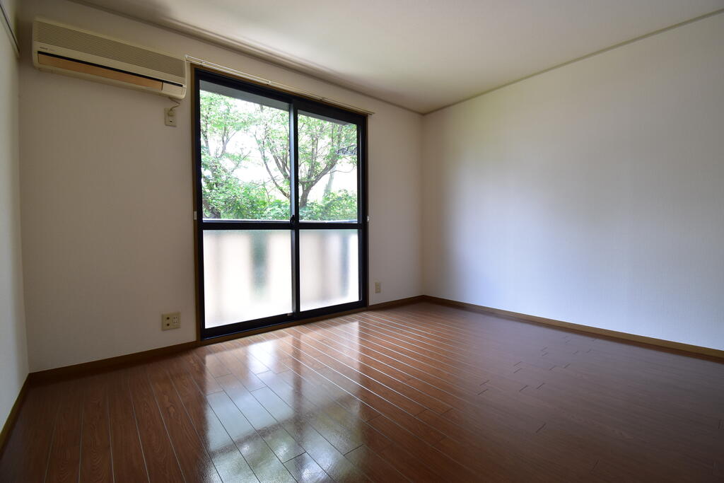 居室・リビング　洋室・1Kのお部屋です☆（同仕様写真）