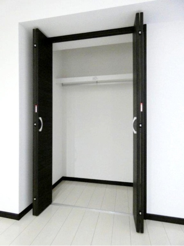 収納　図面と現状に相違がある場合には現状を優先