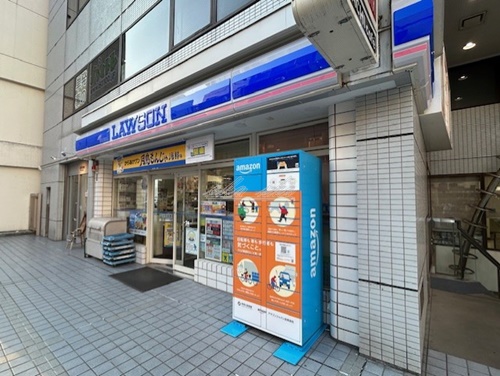 コンビニ　ローソン 鶴屋町二丁目店（コンビニ）まで58m