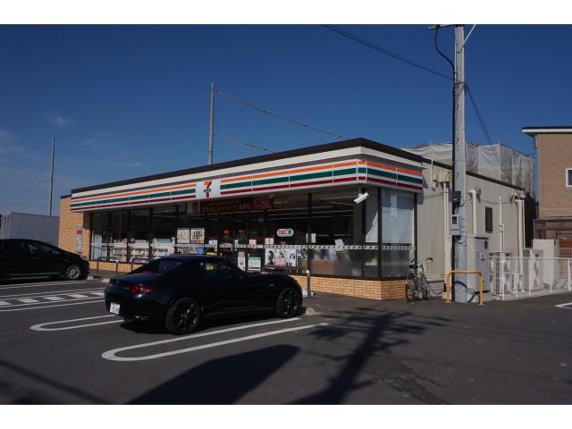 コンビニ　セブンイレブン幸田六栗店（コンビニ）まで357m