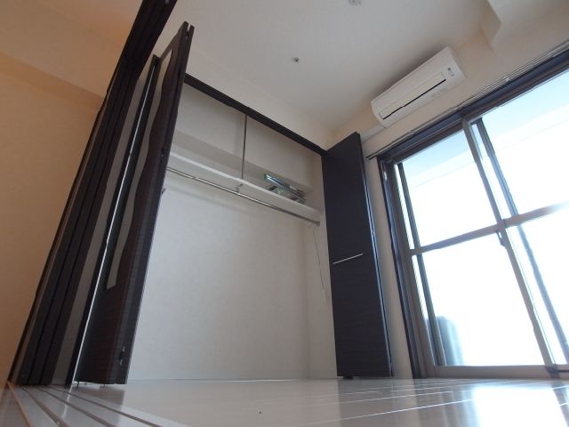 収納　クローゼット