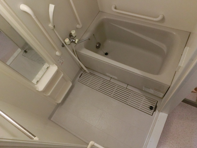 バス・シャワールーム　１日の疲れをバスルームで…