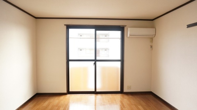 居室・リビング　図面と現状に相違がある場合には現状を優先