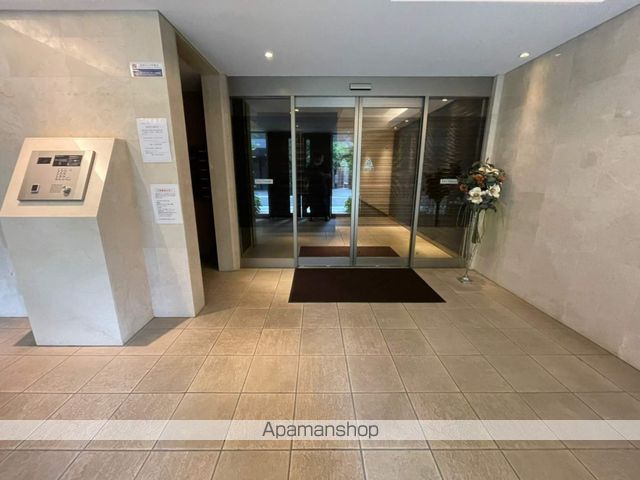 ロビー　ロビー