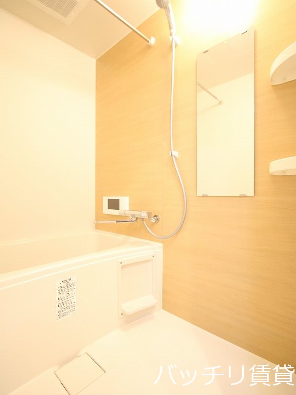 バス・シャワールーム　同シリーズ物件写真の為、現況を優先致します。