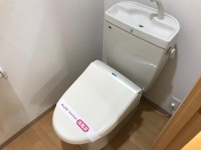 トイレ　落ち着いたトイレです