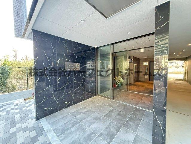 エントランス　ゆとりのあるエントランスです