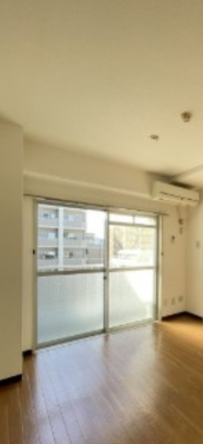 居室・リビング　同仕様