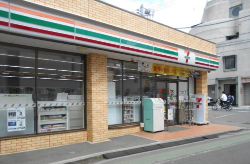 コンビニ　セブンイレブン 世田谷羽根木店（コンビニ）まで445m