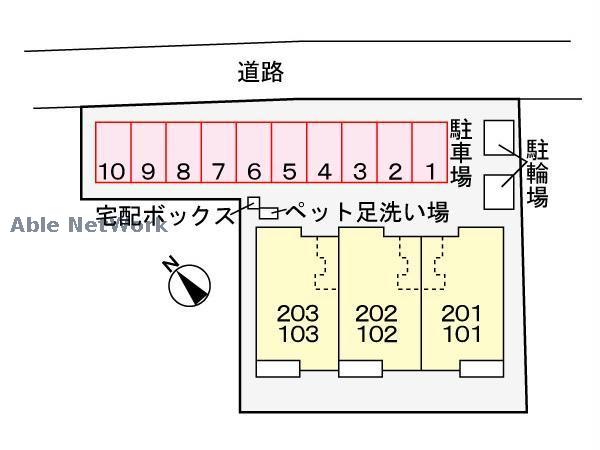 駐車場　駐車場