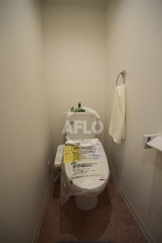 トイレ　グランパシフィック塩草公園　温水洗浄便座