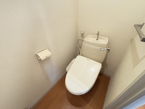 トイレ　シャワー付きトイレ