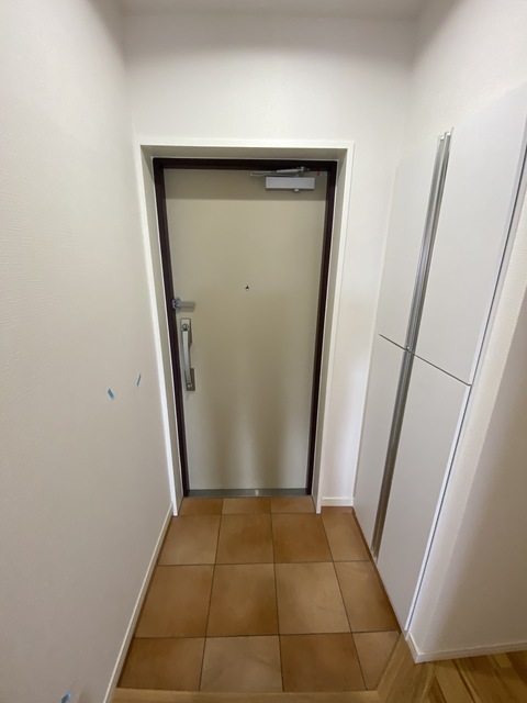 玄関　広々玄関。