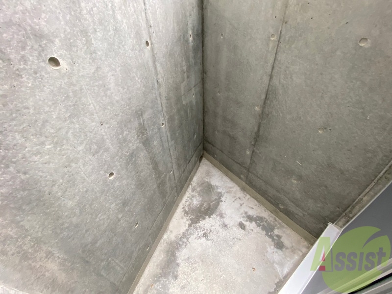 バルコニー　バルコニーの写真を撮ってみました～。イメージできますか。