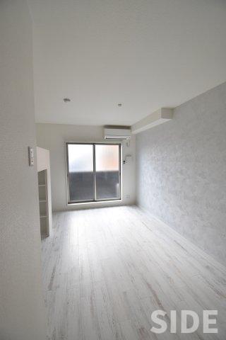 居室・リビング　※別号室参考画像