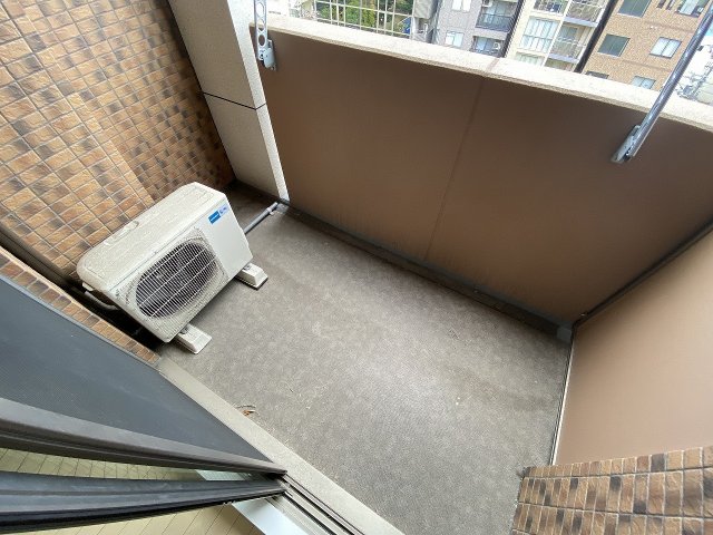 バルコニー　開放的で明るい空間を演出してくれるバルコニーです