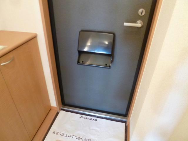 玄関　別部屋イメージ画像