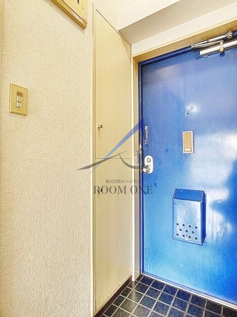 玄関　玄関です。