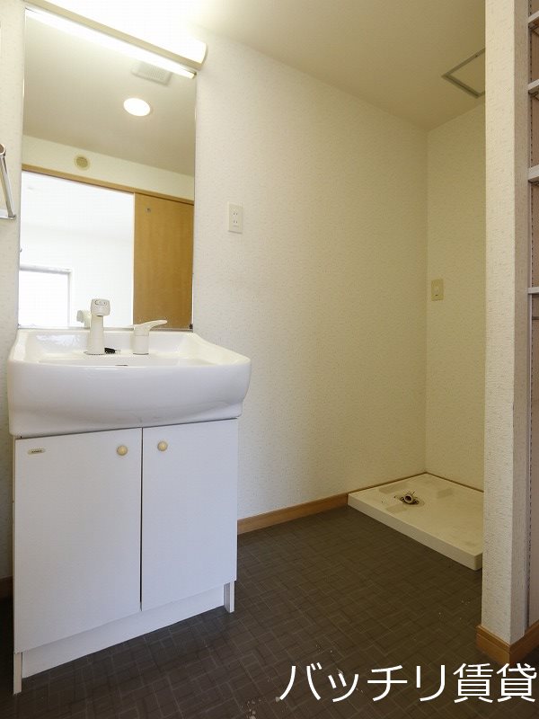 洗面設備　別号室の画像。現況優先