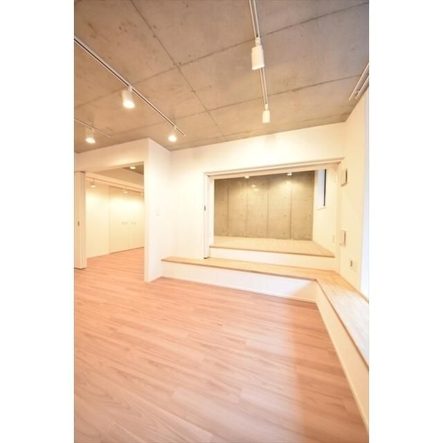 居室・リビング　使いやすい居間です