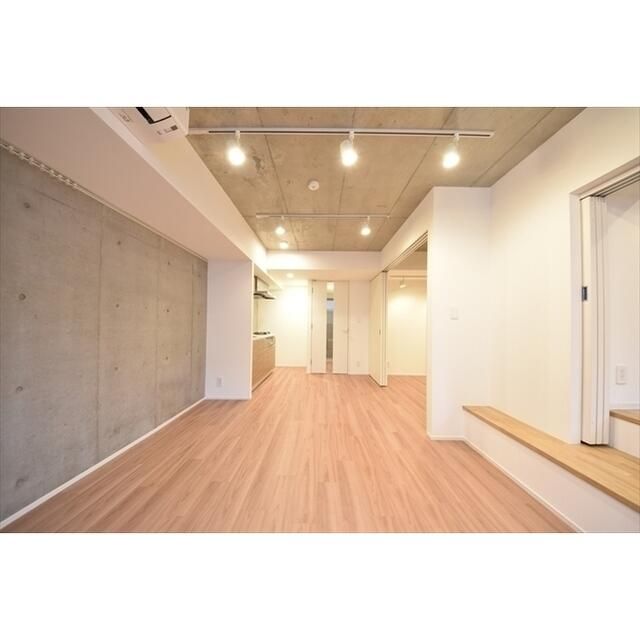 居室・リビング　ゆったりとした居間です