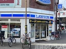 コンビニ　ローソン 塚本駅前店（コンビニ）まで88m