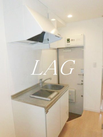 キッチン　キッチンです。