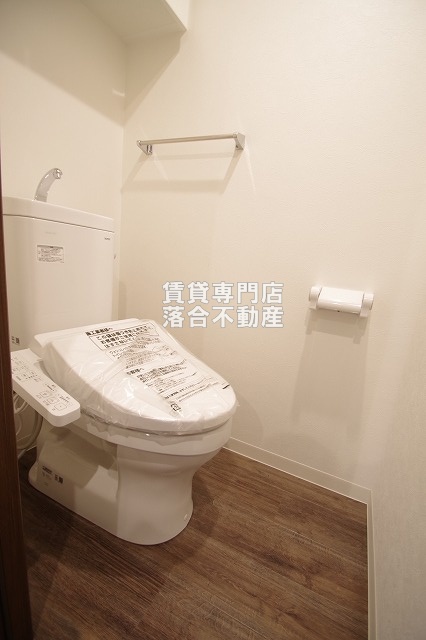 トイレ　ウォシュレット付き♪