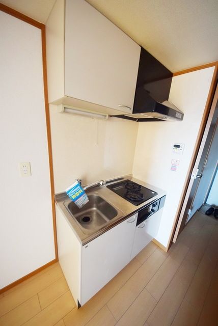 キッチン　お問い合わせはタウンハウジングまで