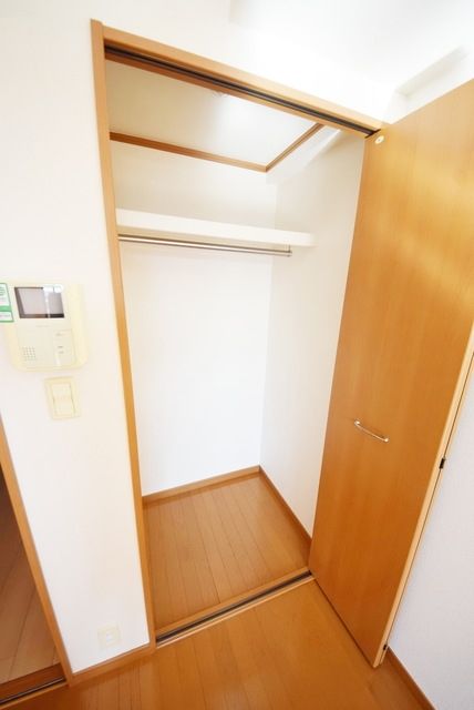 収納　お問い合わせはタウンハウジングまで