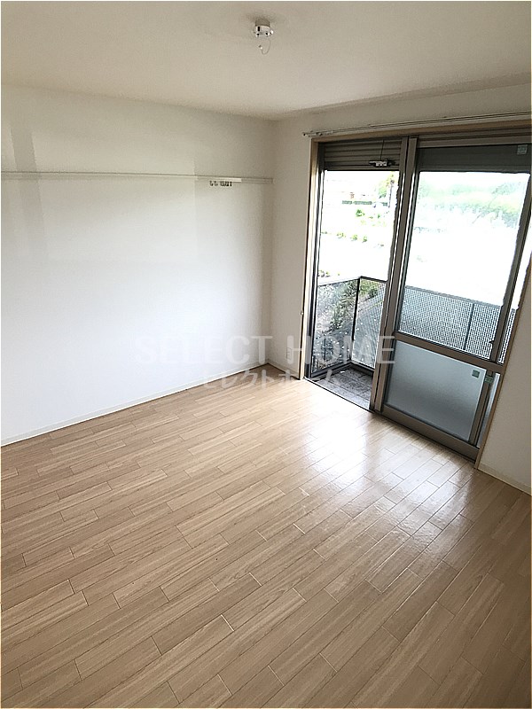 居室・リビング　同型タイプ使いやすい居間です