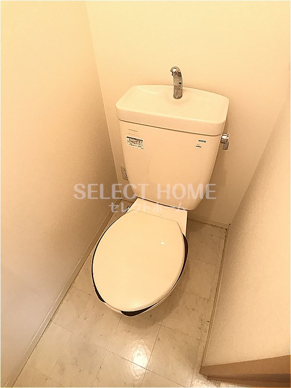 トイレ　同型タイプ