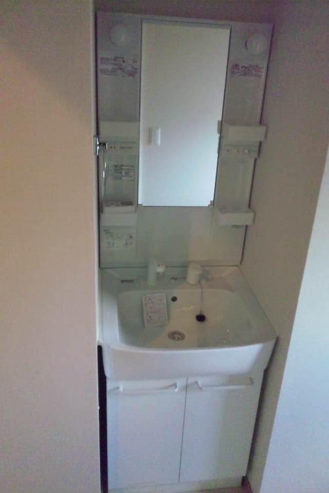 洗面設備　※201は反転タイプ