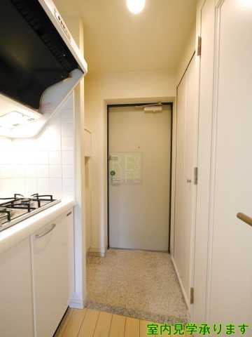 玄関　ザ・パーククロス市ヶ谷（参考画像）