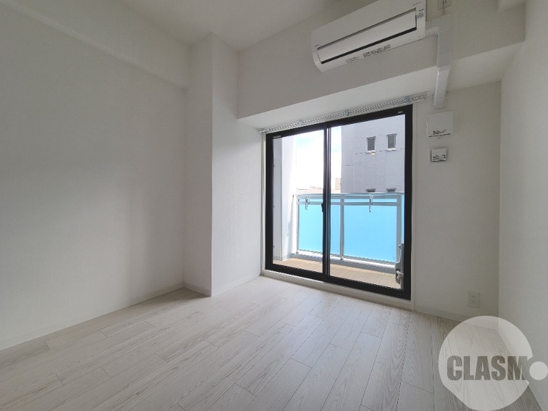 居室・リビング　明るいお部屋です♪