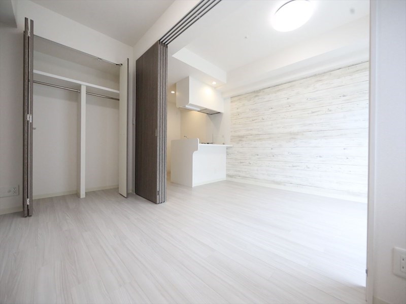 その他部屋・スペース　洋室4.9帖　クローゼット付（収納充実してます）