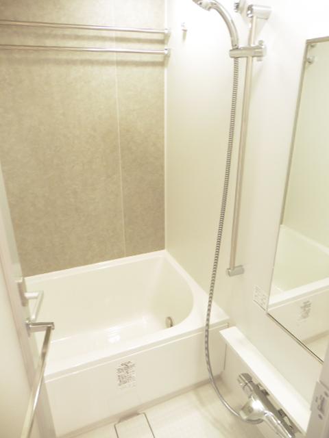 バス・シャワールーム　バス※別部屋参考写真