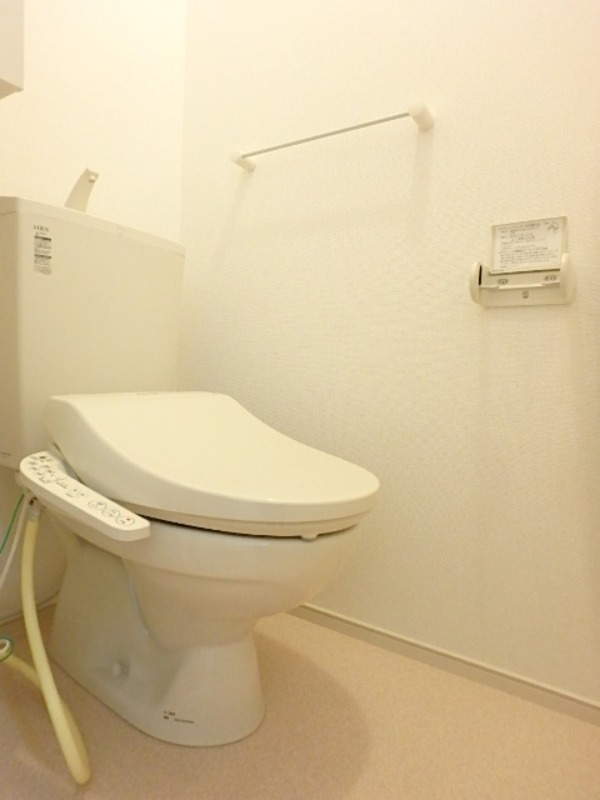 トイレ　図面と現状に相違がある場合には現状を優先．．．