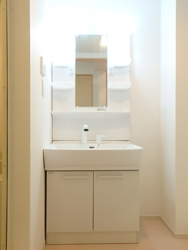 洗面設備　図面と現状に相違がある場合には現状を優先．．．