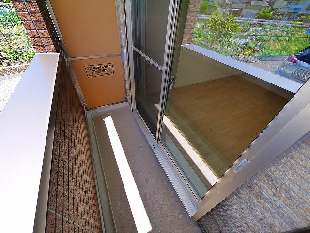 バルコニー　バルコニーがあります