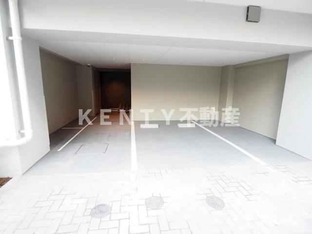 駐車場　駐車スペースもあります